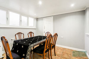 Photo 1- click for photo gallery